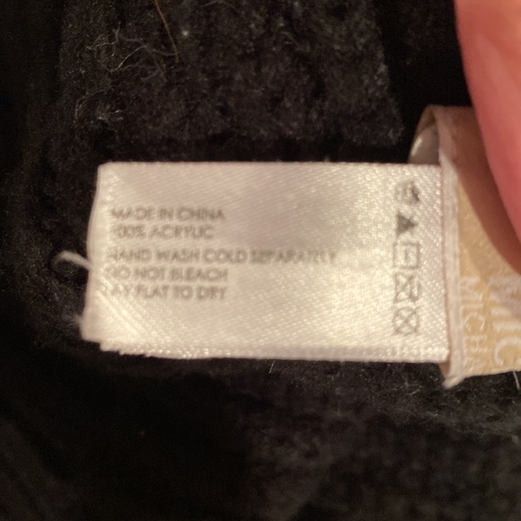 Michael Kors knit scarf - Picture 3 of 4